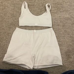 - Urban Planet -Medium -White set